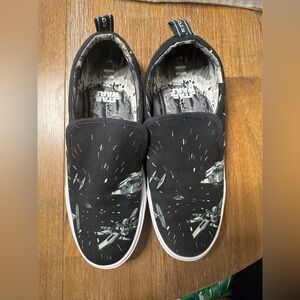 Toms Adult Star Wars Black Slip-On Sneakers